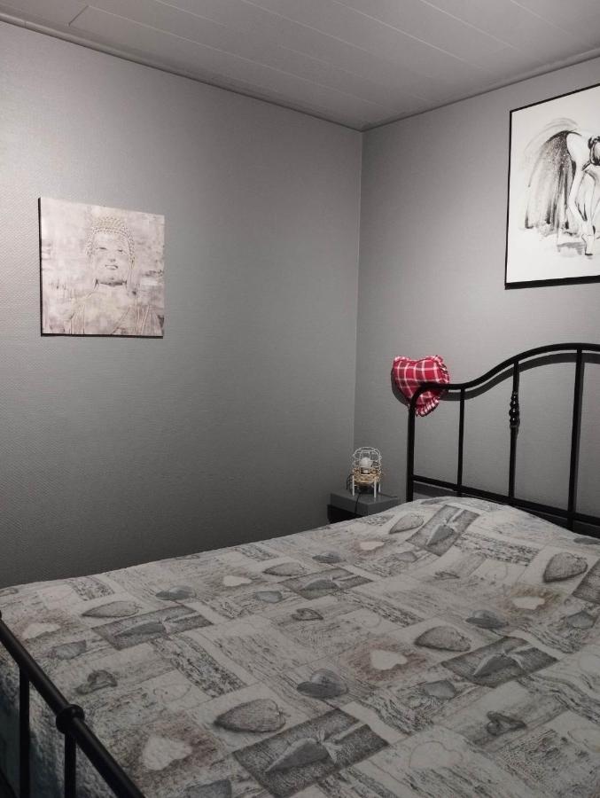 La Chambre D Angeline Foy-Notre-Dame エクステリア 写真